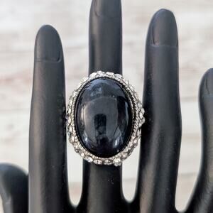 Extra Large Black Ring with Clear Gems (Some Missing) Size 7